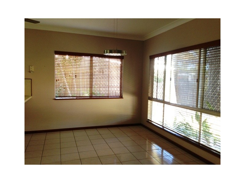 5 Ellwood Close, Kewarra Beach QLD 4879