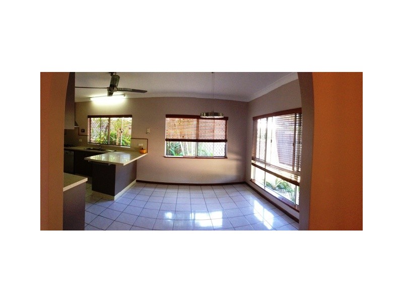 5 Ellwood Close, Kewarra Beach QLD 4879