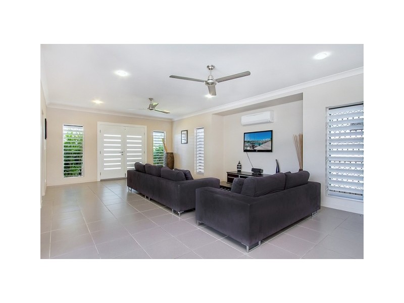 76 Harbour Drive, Trinity Park QLD 4879