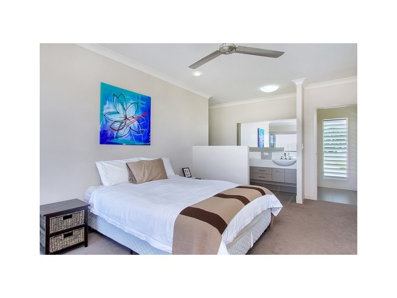 76 Harbour Drive, Trinity Park QLD 4879
