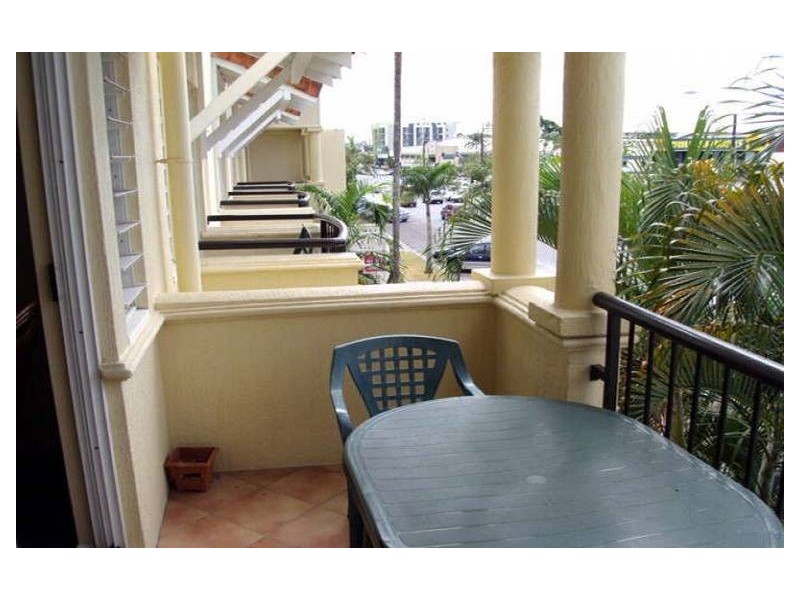 8/141 Grafton Street, Cairns QLD 4870