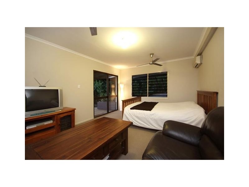 165 Stanton Road, Smithfield QLD 4878