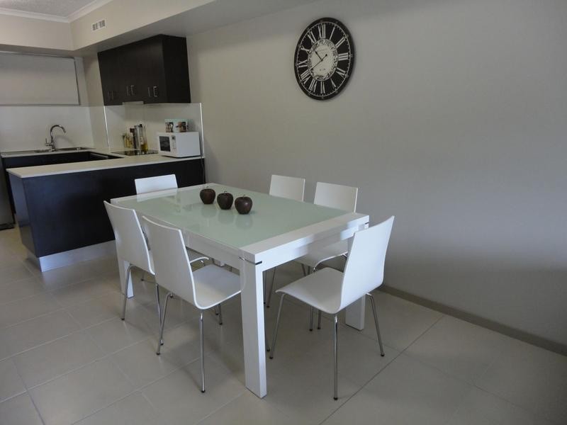 8/521 Varley Street, Yorkeys Knob QLD 4878