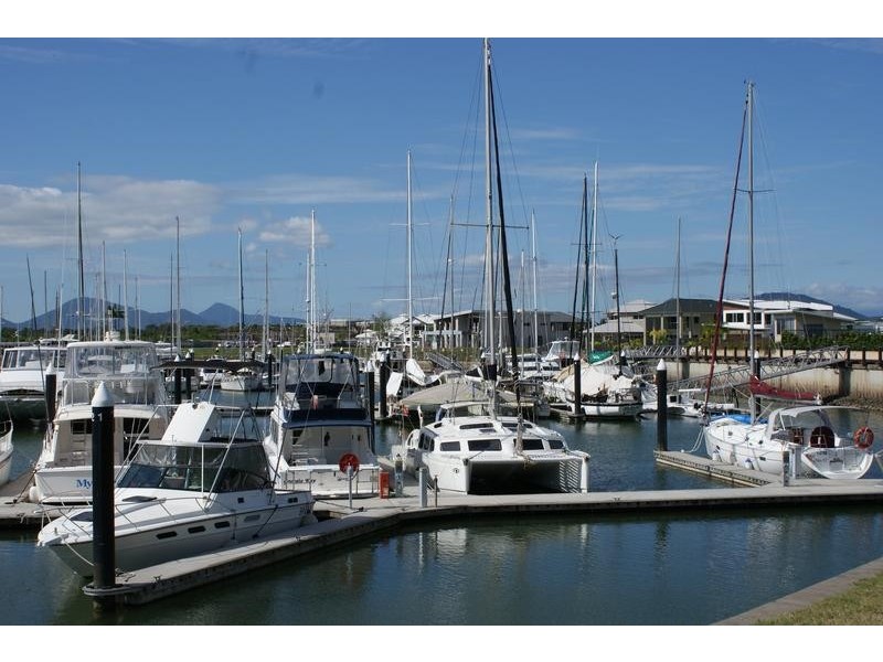 Trinity Park QLD 4879