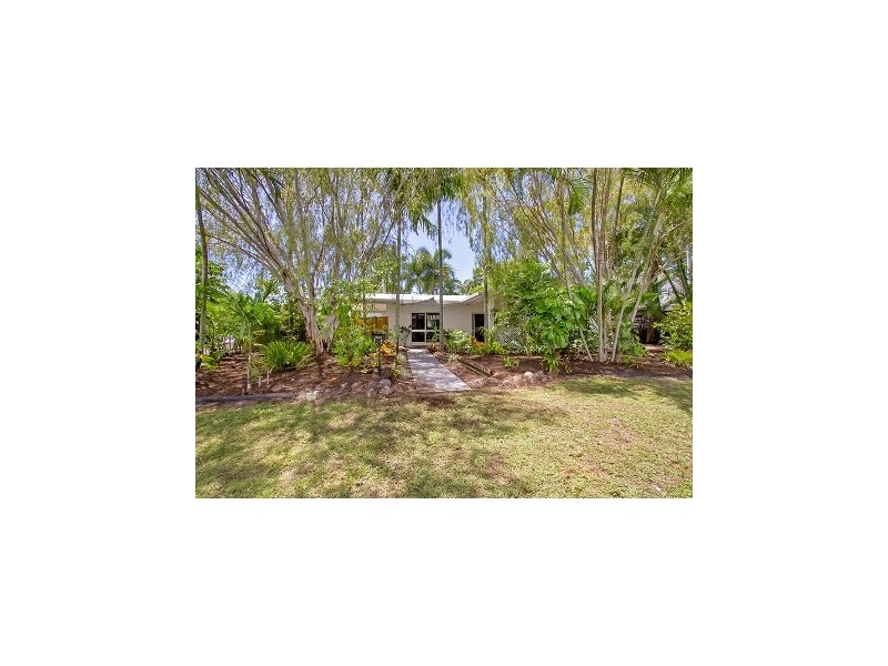 13 Napier Street, Trinity Park QLD 4879