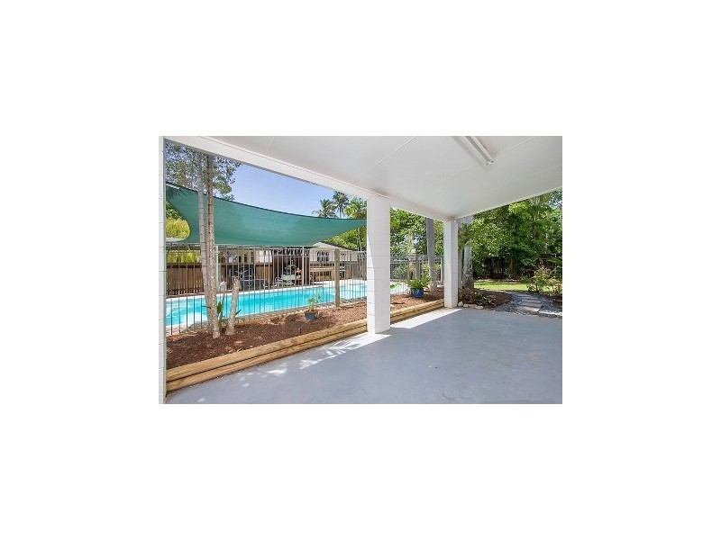 13 Napier Street, Trinity Park QLD 4879