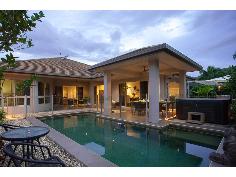 11 Iridescent Drive, Trinity Park QLD 4879