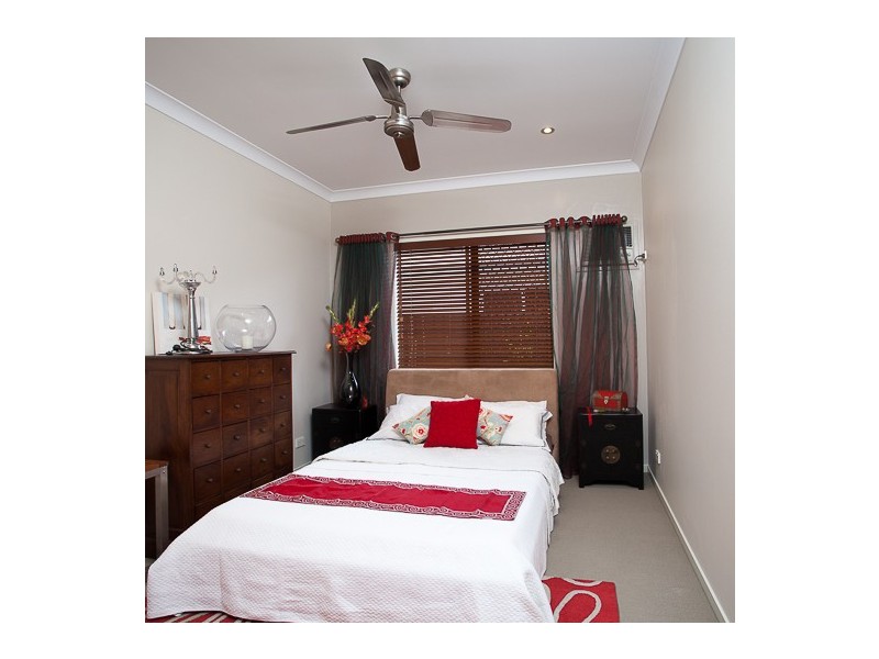 11 Iridescent Drive, Trinity Park QLD 4879