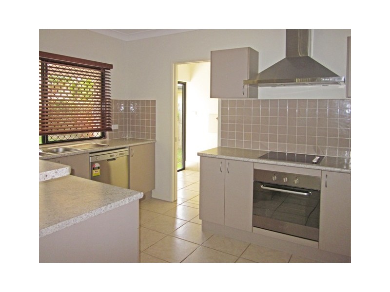 3 Chystanthus Street, Trinity Park QLD 4879