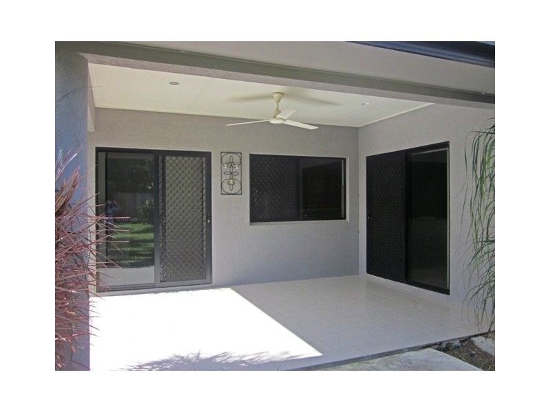 3 Chystanthus Street, Trinity Park QLD 4879