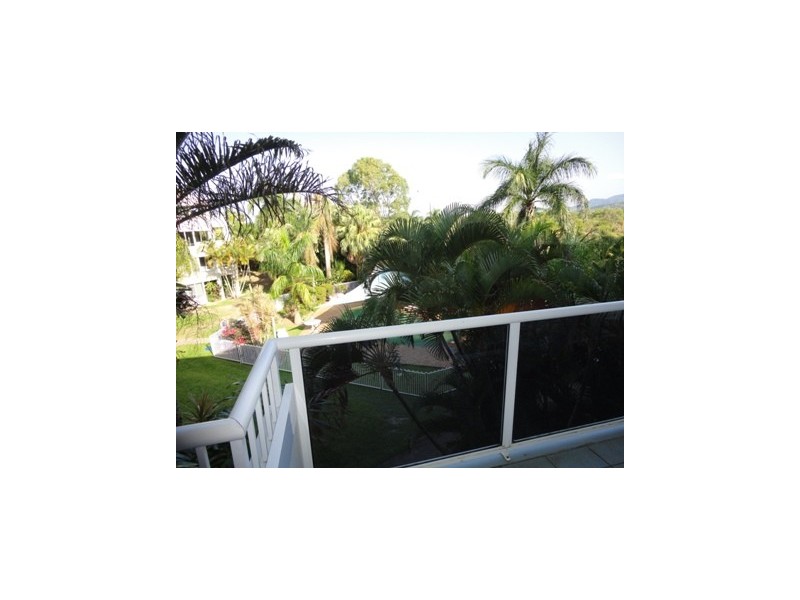 417/1 Coral Coast Drive, Palm Cove QLD 4879
