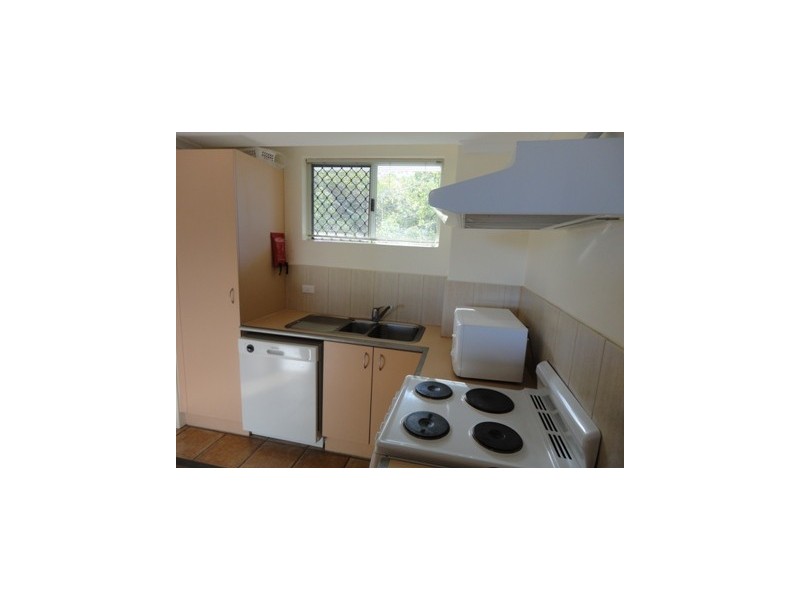 417/1 Coral Coast Drive, Palm Cove QLD 4879