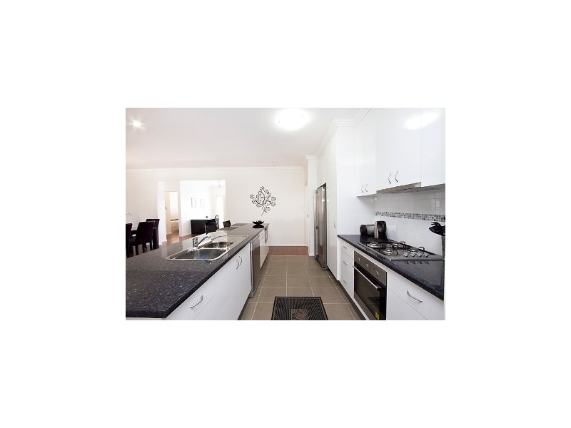 2/60 Landsborough Drive, Smithfield QLD 4878