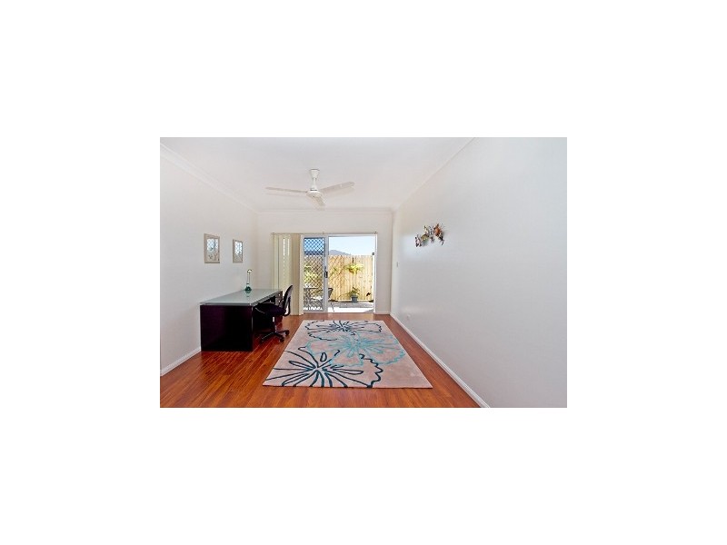 2/60 Landsborough Drive, Smithfield QLD 4878