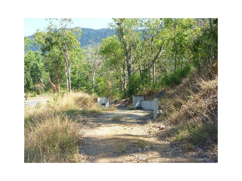 Kewarra Beach QLD 4879