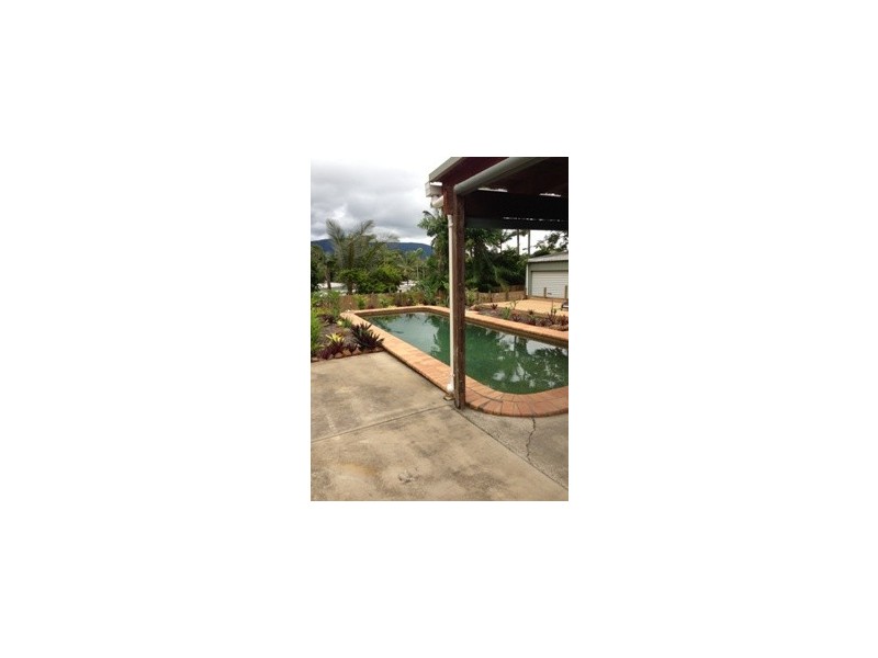 30 Moresby Street, Trinity Beach QLD 4879