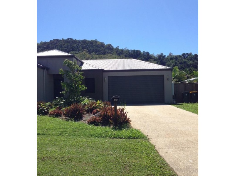 102 Roberts Drive, Trinity Beach QLD 4879