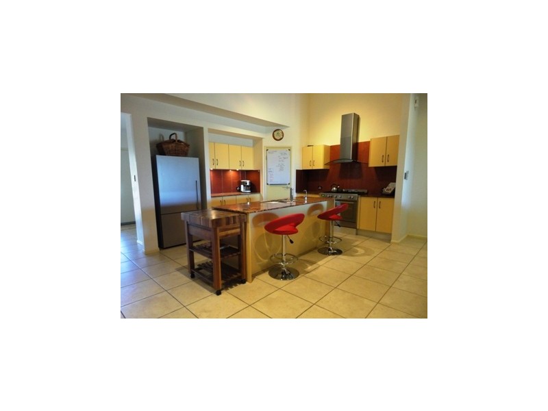 86 Rozel Close, Mareeba QLD 4880