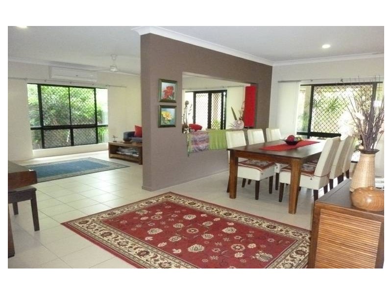 4 Imooya Place, Trinity Park QLD 4879