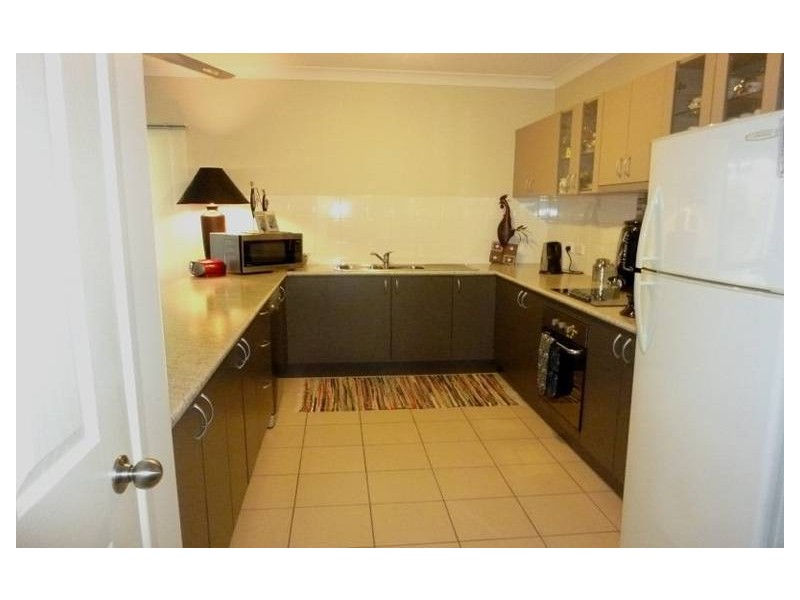 4 Imooya Place, Trinity Park QLD 4879