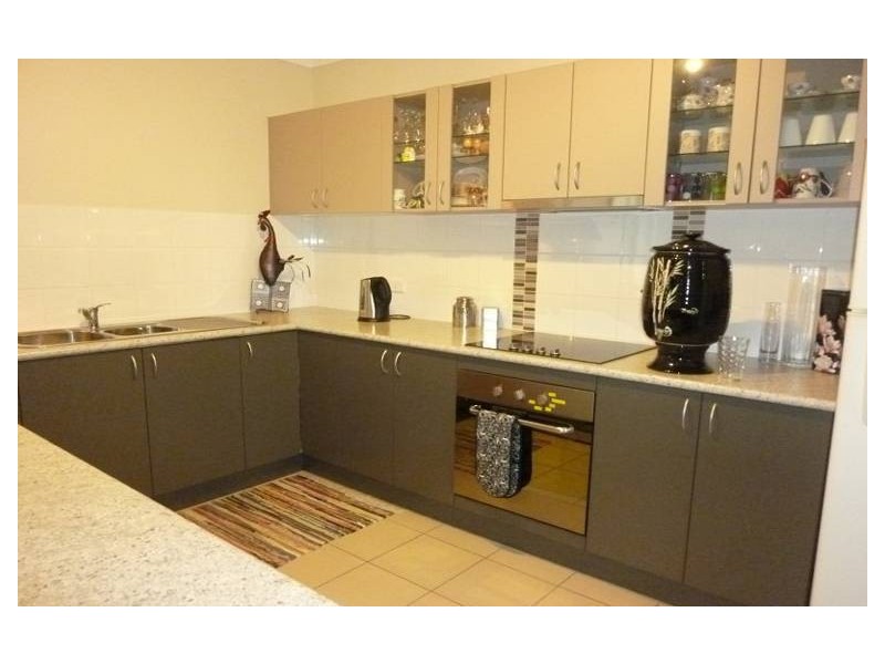 4 Imooya Place, Trinity Park QLD 4879