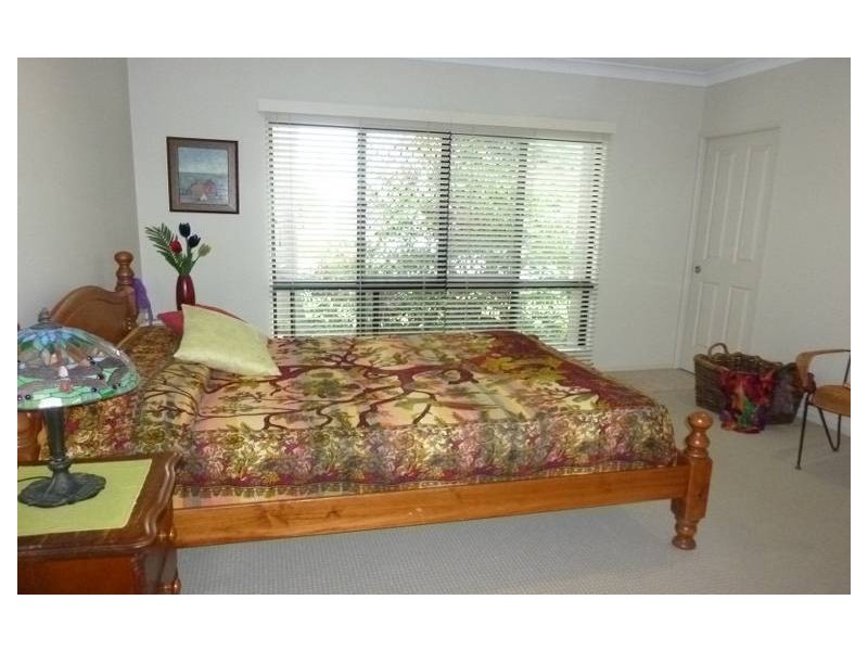 4 Imooya Place, Trinity Park QLD 4879
