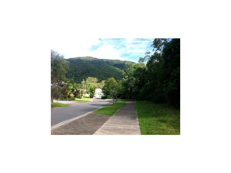 14 Aurelia Road, Palm Cove QLD 4879