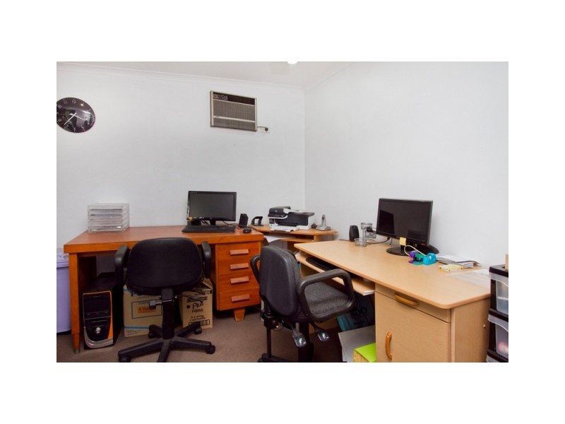 1 Kerryanne Close, Smithfield QLD 4878