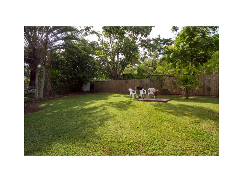 1 Kerryanne Close, Smithfield QLD 4878