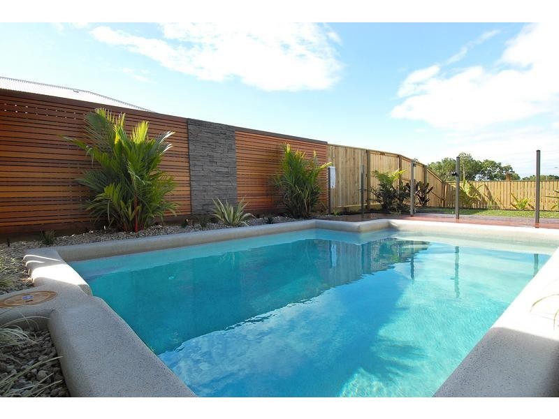 20 Port Close, Trinity Beach QLD 4879