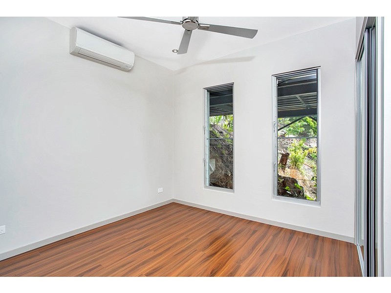 30/9 Savaii Close, Palm Cove QLD 4879