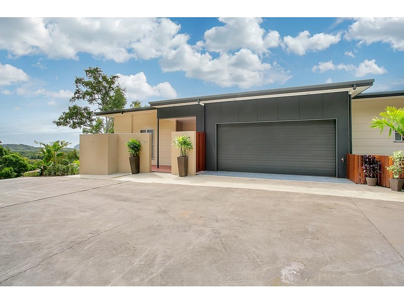 30/9 Savaii Close, Palm Cove QLD 4879