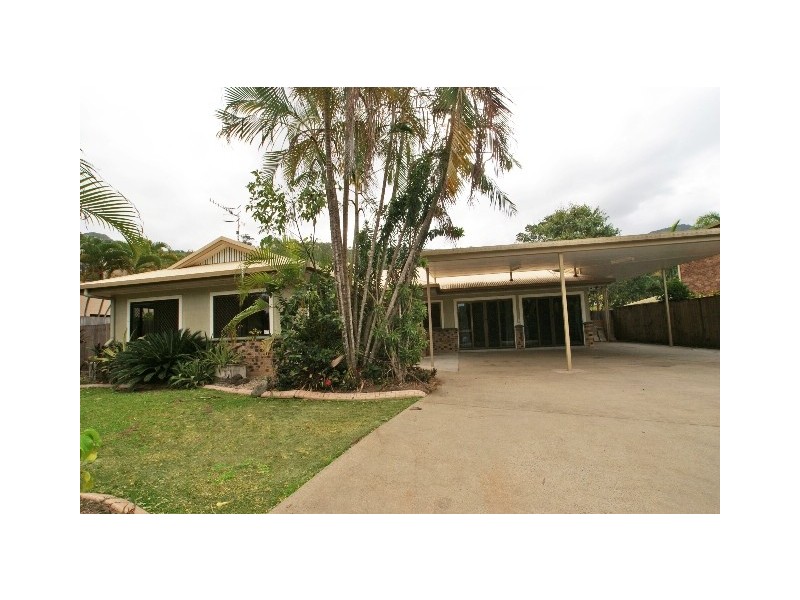 9 Nimba Close, Smithfield QLD 4878