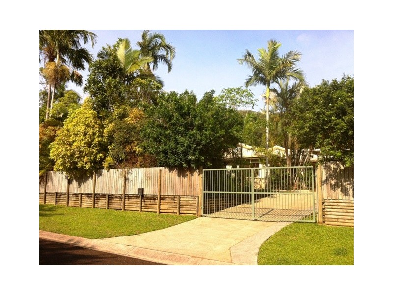 9 Nimba Close, Smithfield QLD 4878