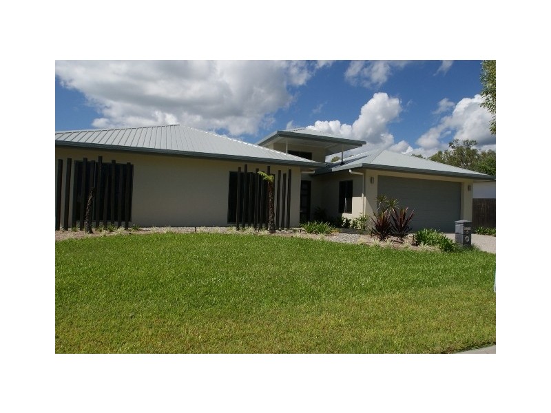 5 Billingai Close, Palm Cove QLD 4879