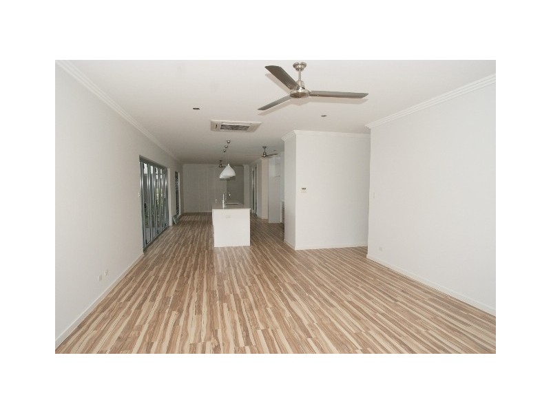 5 Billingai Close, Palm Cove QLD 4879