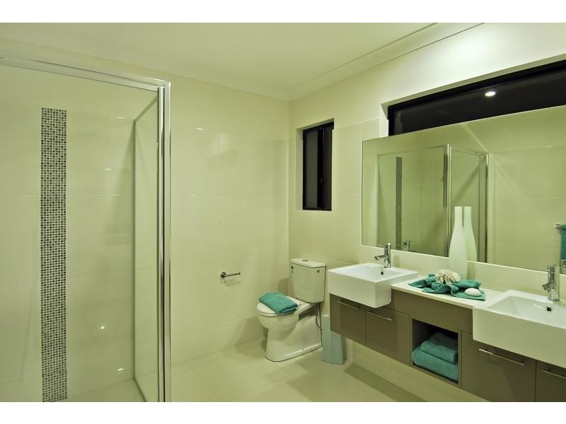 13 Icefire Quay, Trinity Park QLD 4879