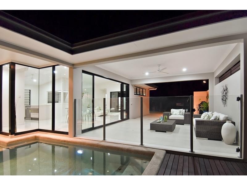 13 Icefire Quay, Trinity Park QLD 4879