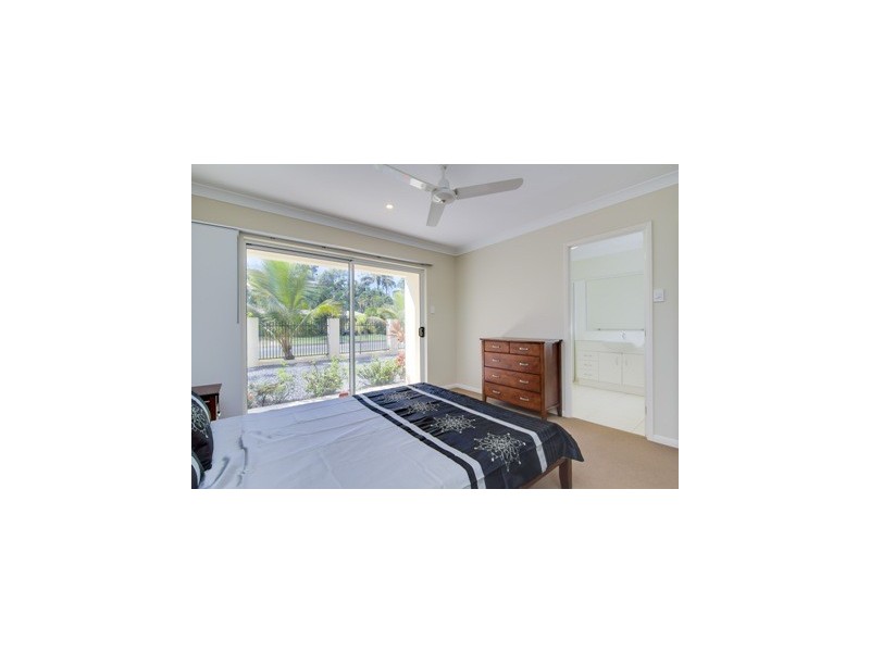 15 Riverside Parade, Trinity Park QLD 4879