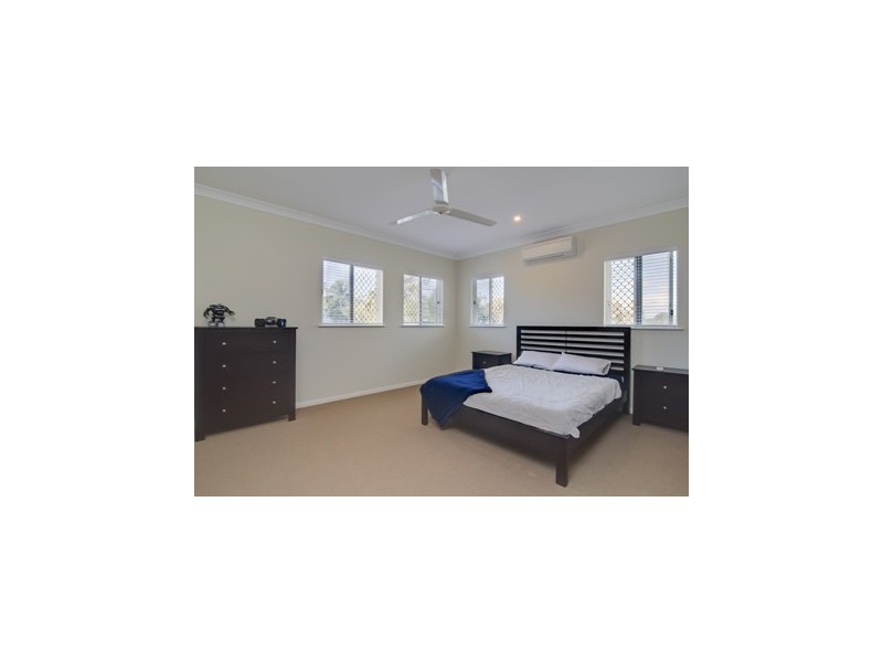 15 Riverside Parade, Trinity Park QLD 4879