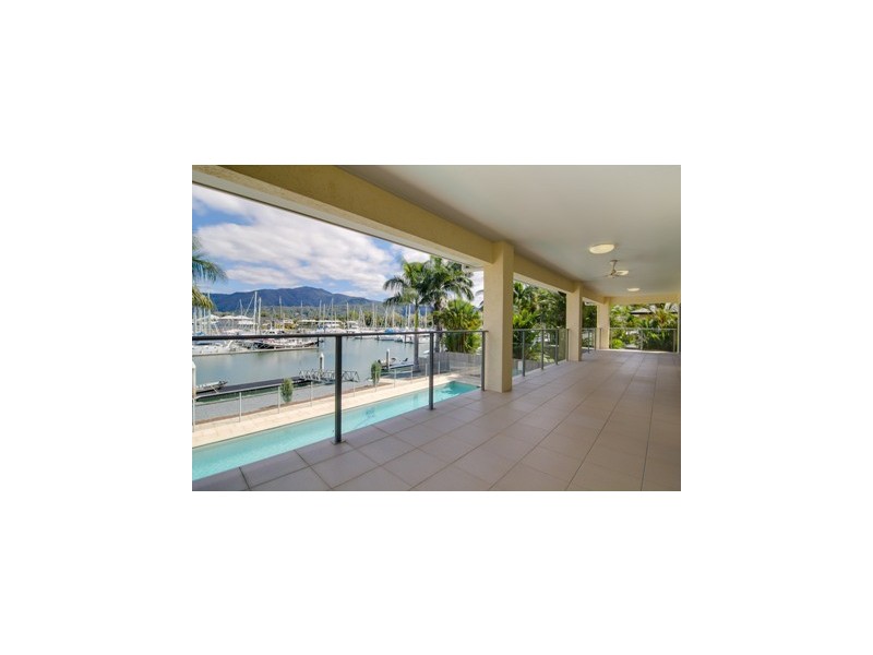 15 Riverside Parade, Trinity Park QLD 4879