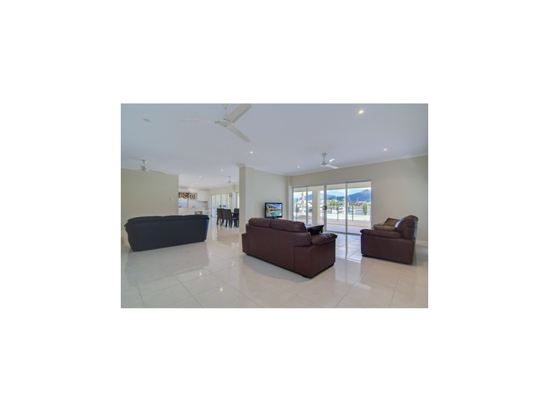 15 Riverside Parade, Trinity Park QLD 4879