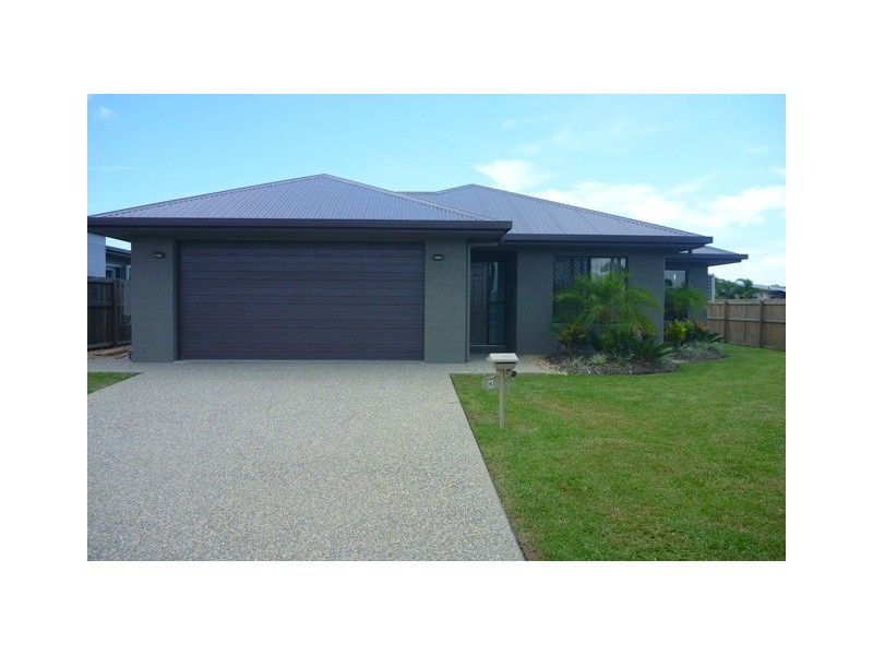 6 Oakville Parade, Trinity Park QLD 4879