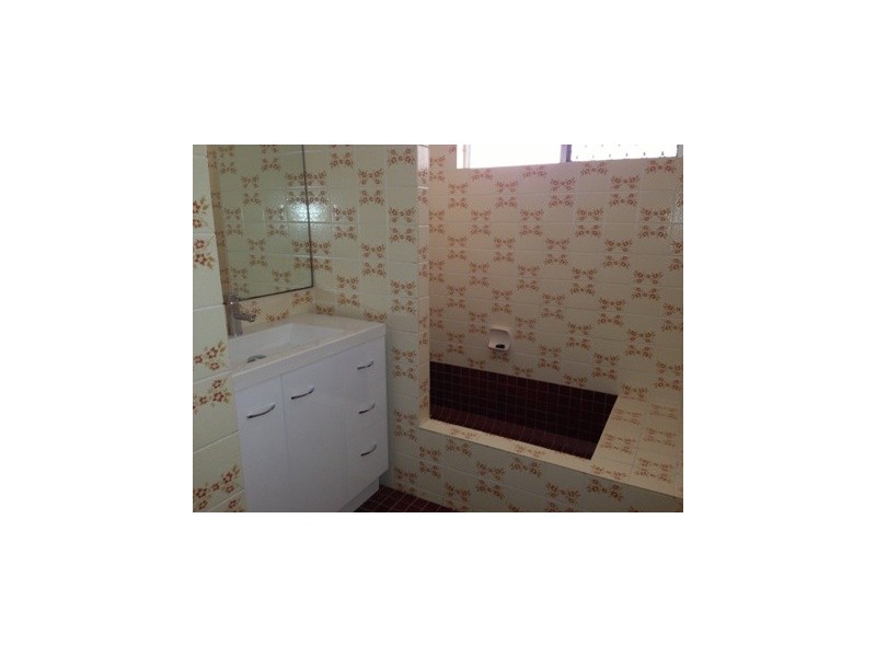 12 Cumberland Street, Smithfield QLD 4878