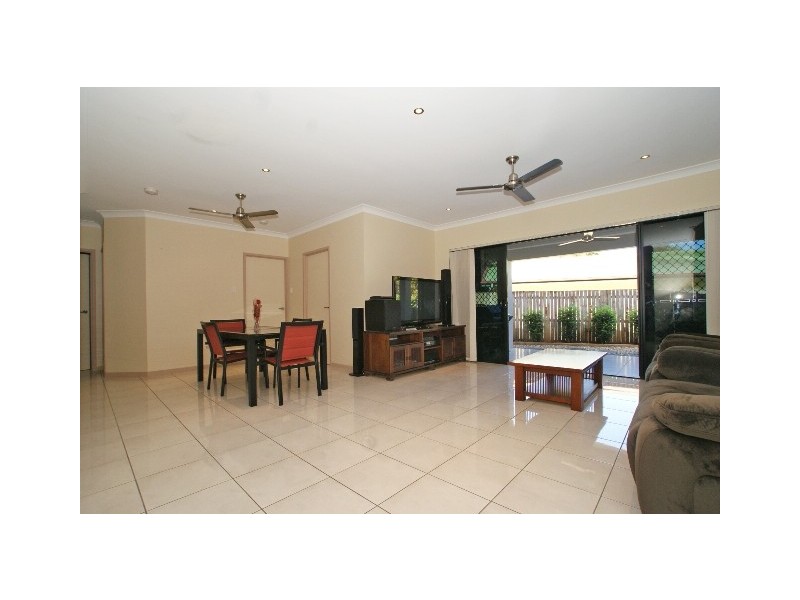 30b Lamb Street, Smithfield QLD 4878