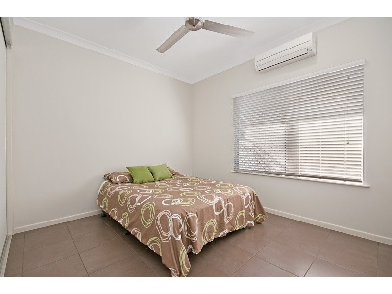 5 Icefire Quay, Trinity Park QLD 4879