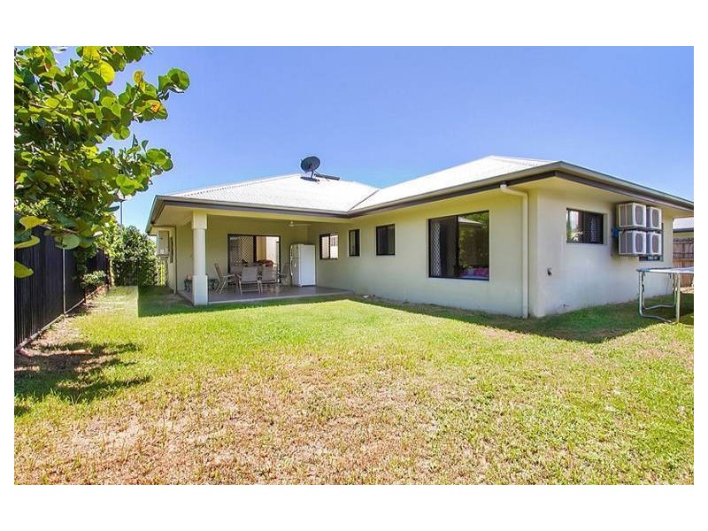 16 Seton Street, Trinity Park QLD 4879