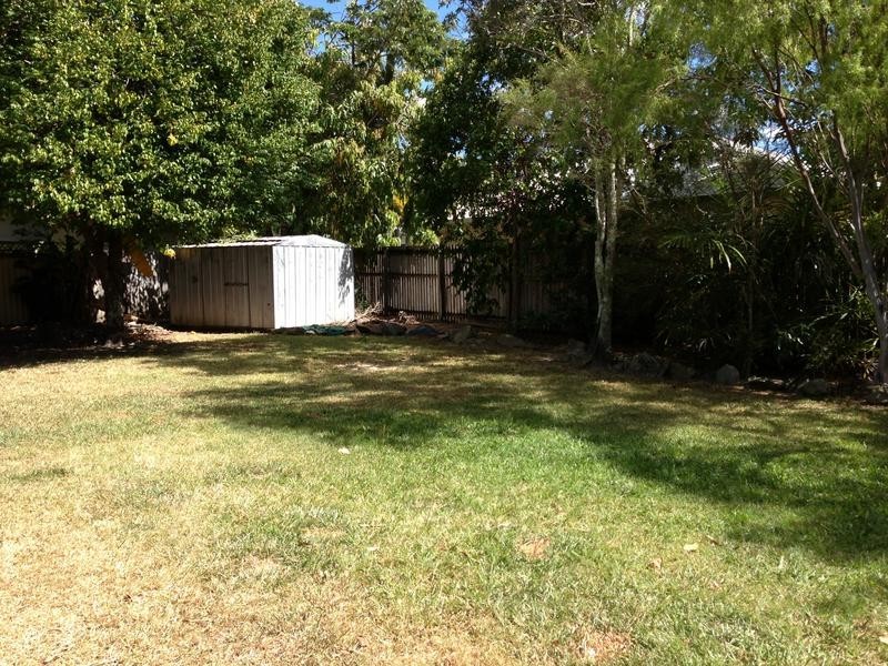 1 Ellwood Close, Kewarra Beach QLD 4879