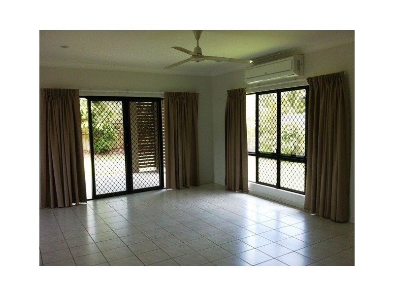 7 Imooya Place, Trinity Park QLD 4879