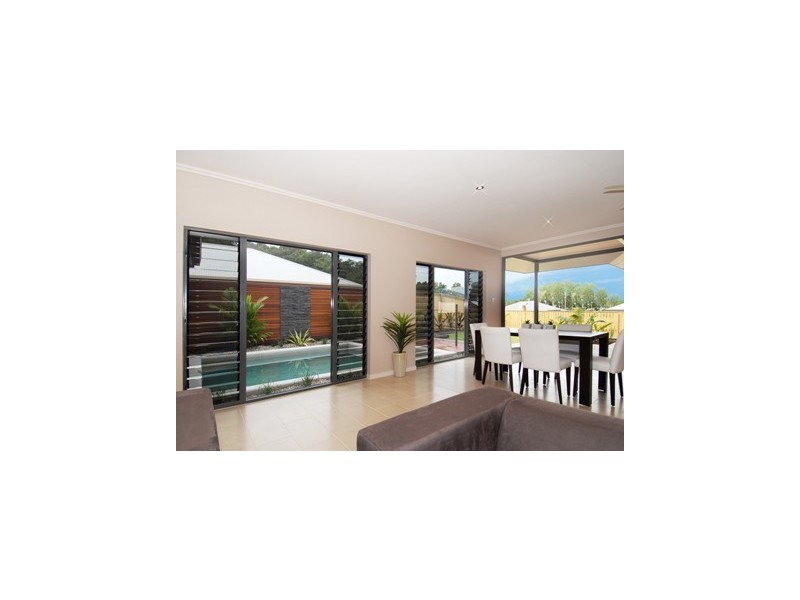 20 Port Close, Trinity Beach QLD 4879